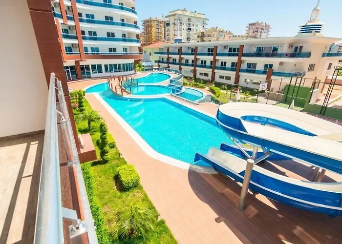 Lumos All-in In Luxury Full Facilities 아파트
